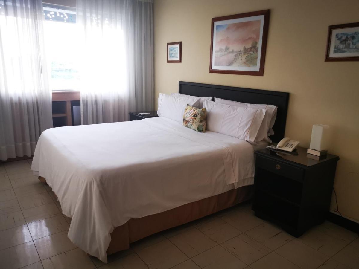 Hotel Sin Escala Palmira  Exterior photo